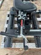 Curt Q25 5th Wheel Trailer Hitch