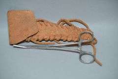 Case XX Blackhorn 3.5 Lock Blade Knife & Curved Hemostatic Locking Forceps With Leather Case,