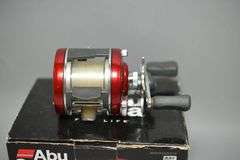 Abu Garcia 5600 BCX Bait-Casting Fishing Reel,