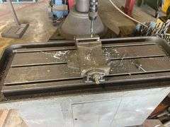 Wells Index Vertical Milling Machine