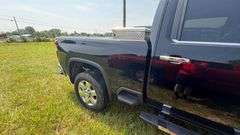 2020 CHEVROLET SILVERADO 2500 HD PICKUP TRUCK (HAS TITLE)