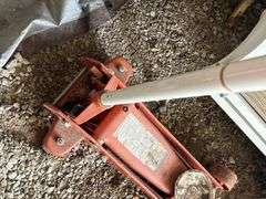 Central Hydraulics Floor Jack