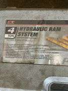 Performance Tool 4 Ton Hydraulic Ram System