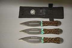 3 Smith & Wesson Bullseye Throwing Knives With Sheath,