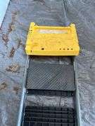 Folding Step Ladder