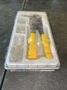 CTA Hand Riveter Set