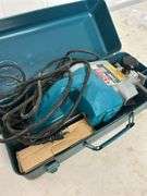 Makita 1100 Power Planer with Case