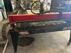 Lincoln Electric 4510 Torchmate Cutting Table