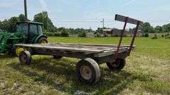 WAGON W/ JOHN DEERE RUNNING GEAR