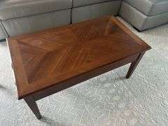 Wood Coffee Table with Lift Top