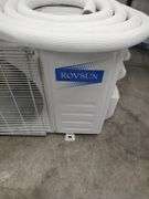 ROVSUN 12000 BTU 21 SEER 2 230 VOLT MINI SPLIT AIR CONDITIONER WITH HEAT PUMP AND LINE SET - OUTSIDE UNIT ONLY AND TOP IS BENT