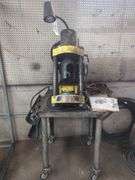 Parker Hydraulic Crimping Machine TH18-D206 on Cart with Accessories