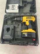 DeWalt 18V Cordless Drill Kit