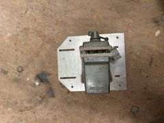 PanaVise Multi-Angle Work Bench Vise