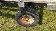 WAGON W/ JOHN DEERE RUNNING GEAR