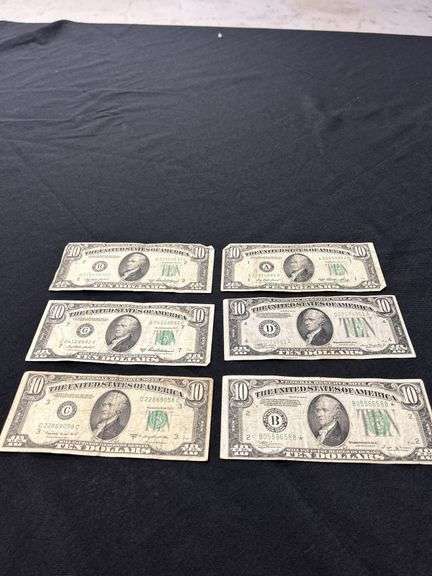Lot of Twelve US $10 Bills