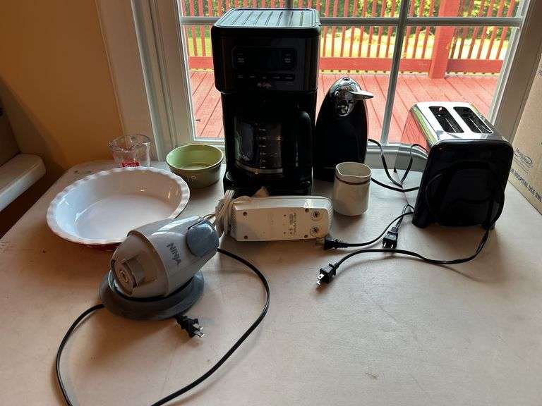 Household Kitchenware Assortment: Coffee Maker, Toaster, Mixer, and More image