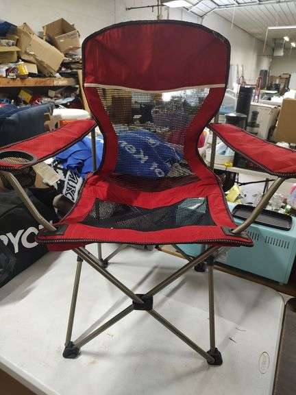 FOLDING CAMPING CHAIR