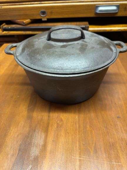 Taiwan Dutch Oven with Lid image