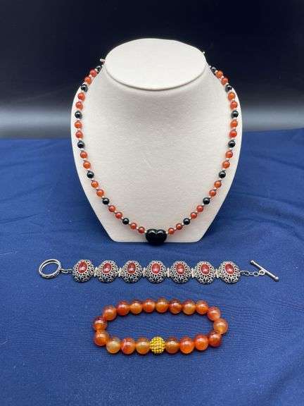 Beaded Necklace and Bracelet Jewelry Lot image