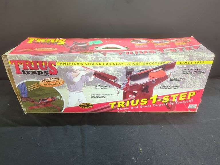 Trius 1-Step Clay Target Thrower