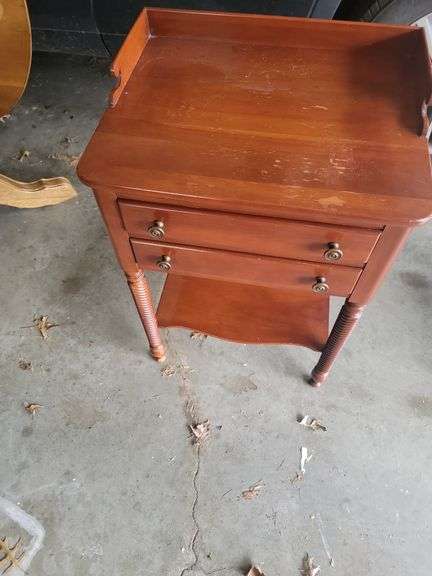Willett Solid Wildwood Cherry Side Table image