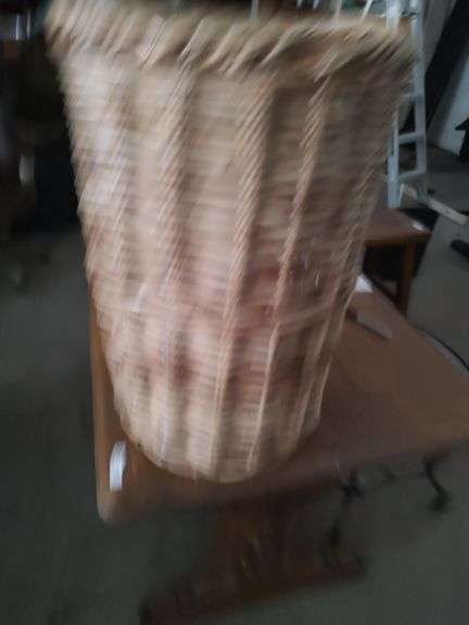 WICKER BASKET - 15X22