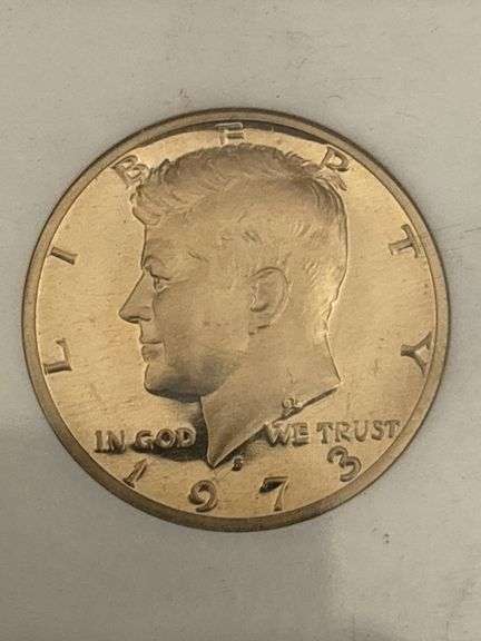 1973 S MINTAGE 2, 760,339 KENNEDY HALF DOLLAR