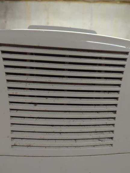 GE Dehumidifier with Hose Connection