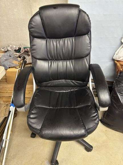 Executive Style Black Office Chair image