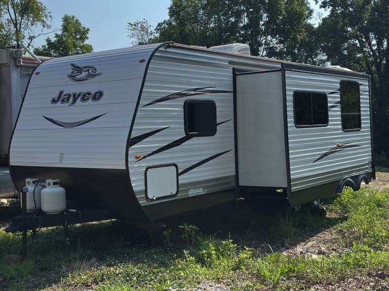 2018  JAYCO  Jayco Jayco Jay Flight SLX Travel Trailer