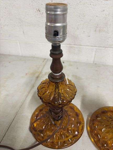 TWO VINTAGE AMBER GLASS LAMPS