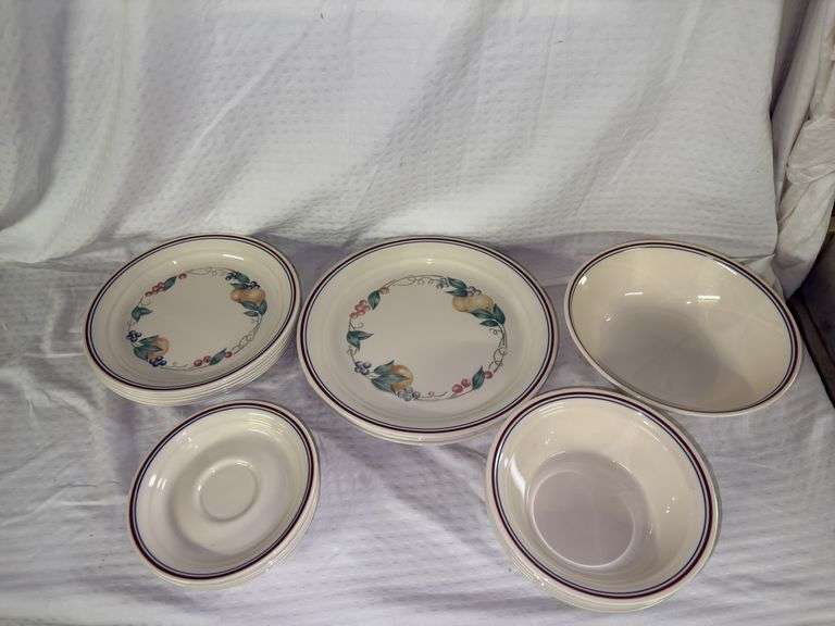 Corelle Fruit Wreath Dinnerware Set
