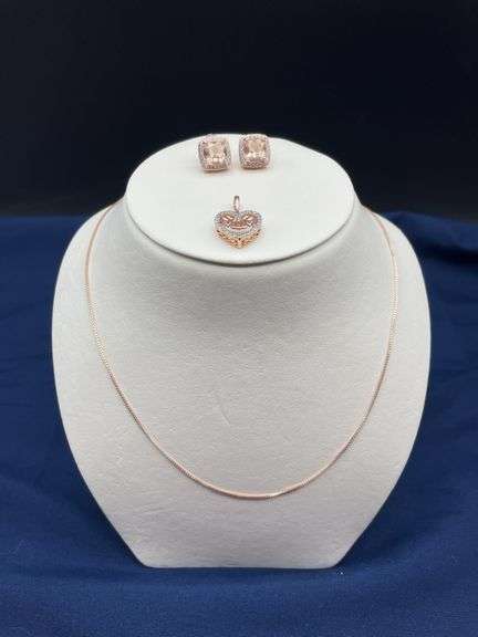 Rose Gold Tone 'Mom' Pendant Necklace and Earring Set image