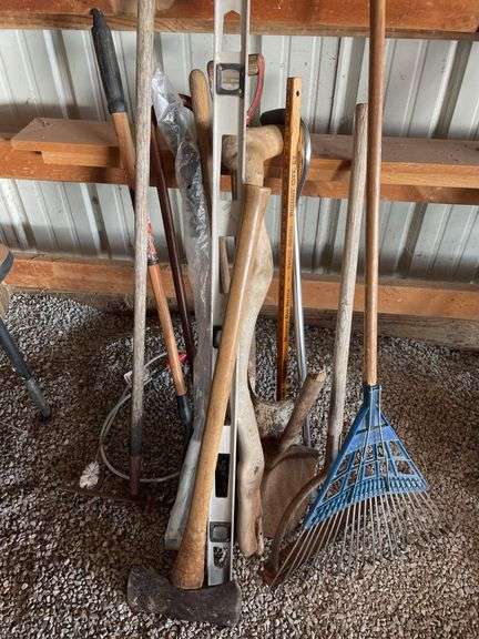Mixed Lot of Garden and Hand Tools image