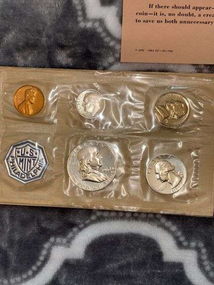 1962 US PHILADELPHIA MINT PROOF COINS SEALED IN TRANSPARENT PACKAGE image