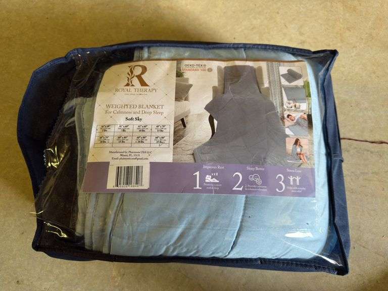 Royal Therapy Weighted Blanket - Soft Sky image