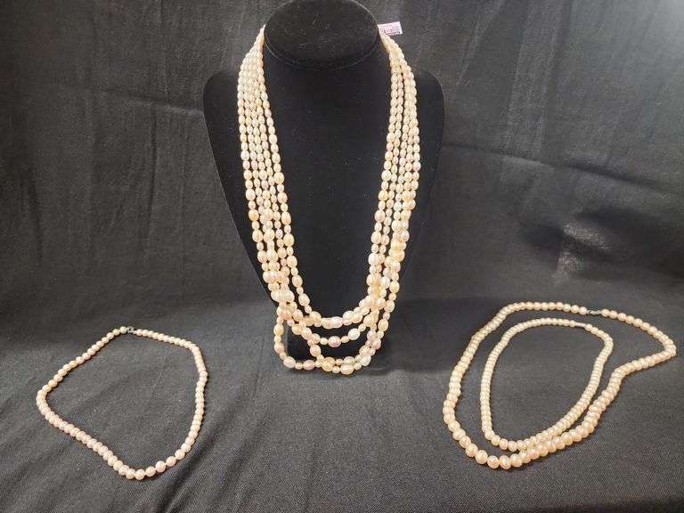 Pearl Necklace Lot - Assorted Lengths image