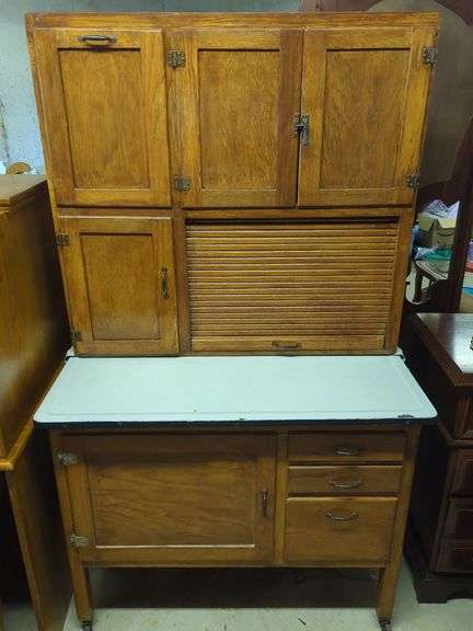 Furniture, Collectibles, Home Furnishings & Personal Property at Absolute Online Auction image