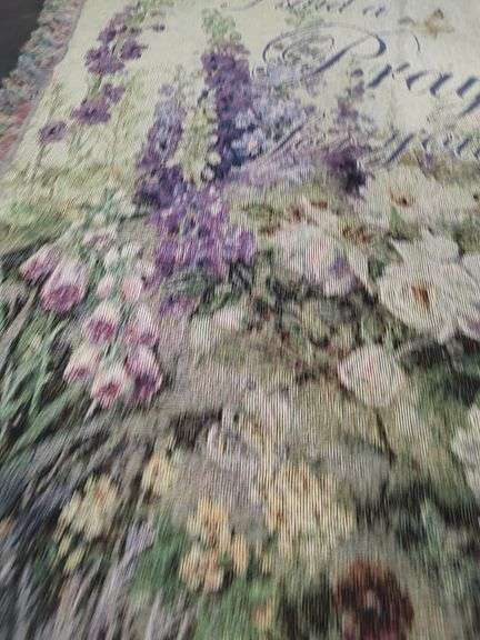 BUTTERFLY PARADISE WITH VERSE THROW 50X60