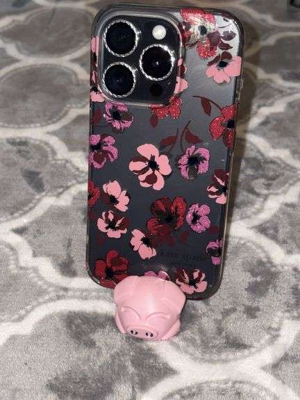 3D PRINTED PINK PIG CELL PHONE HOLDER  CELL PHONE NOT INCLUDED