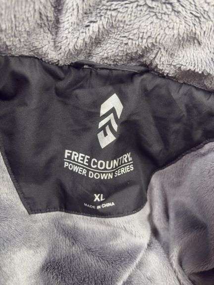 WOMENS- FREE COUNTRY- SIZE X-LARGE- LONG- BLACK DOWN- HOODED- PUFFER JACKET-
