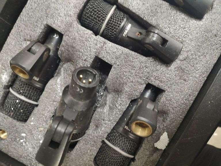 SUPERLUX 5 PIECE MICROPHONE SET