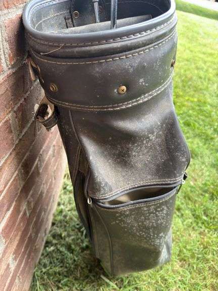 Arnold Palmer Golf Clubs and Bag