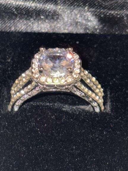 SIZE 6 ENGAGEMENT RING image