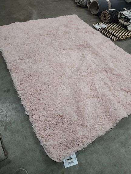 THRESHOLD PINK AREA RUG - 4 FT X 5 FT 6 INCH