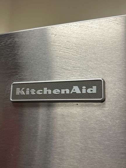 KitchenAid Refrigerator with Ice/Water Dispenser