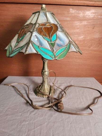 Stained Glass Table Lamp with Floral Design image