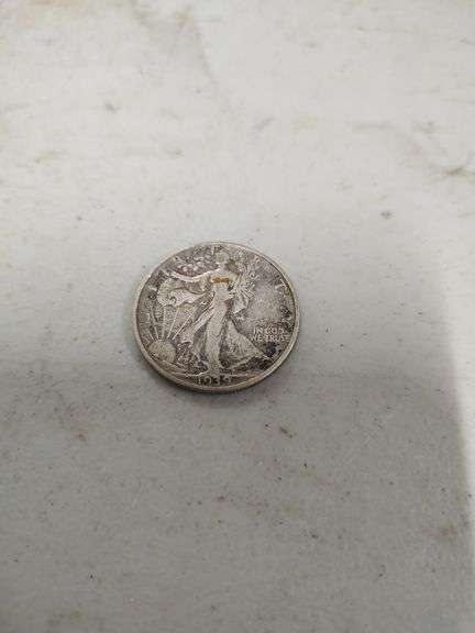 1939 WALKING LIBERTY SILVER HALF DOLLAR image
