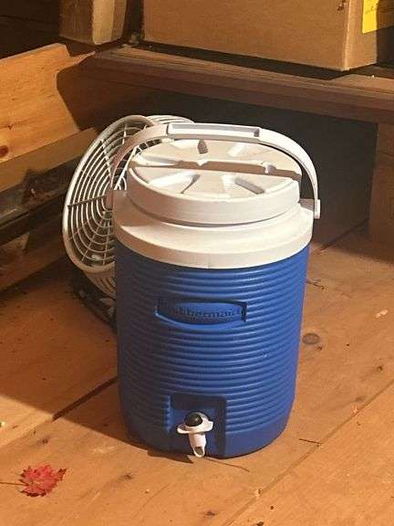 Lasko Fan and Rubbermaid Water Cooler image